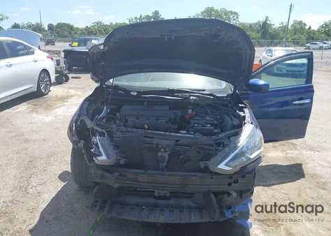 2017 Nissan Sentra S z USA, uszkodzony, nr VIN 3N1AB7AP3HY291617